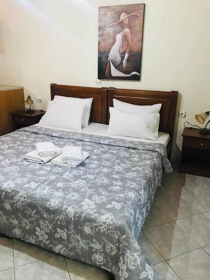 Guesthouse Adonis Като-Лутраки Экстерьер фото