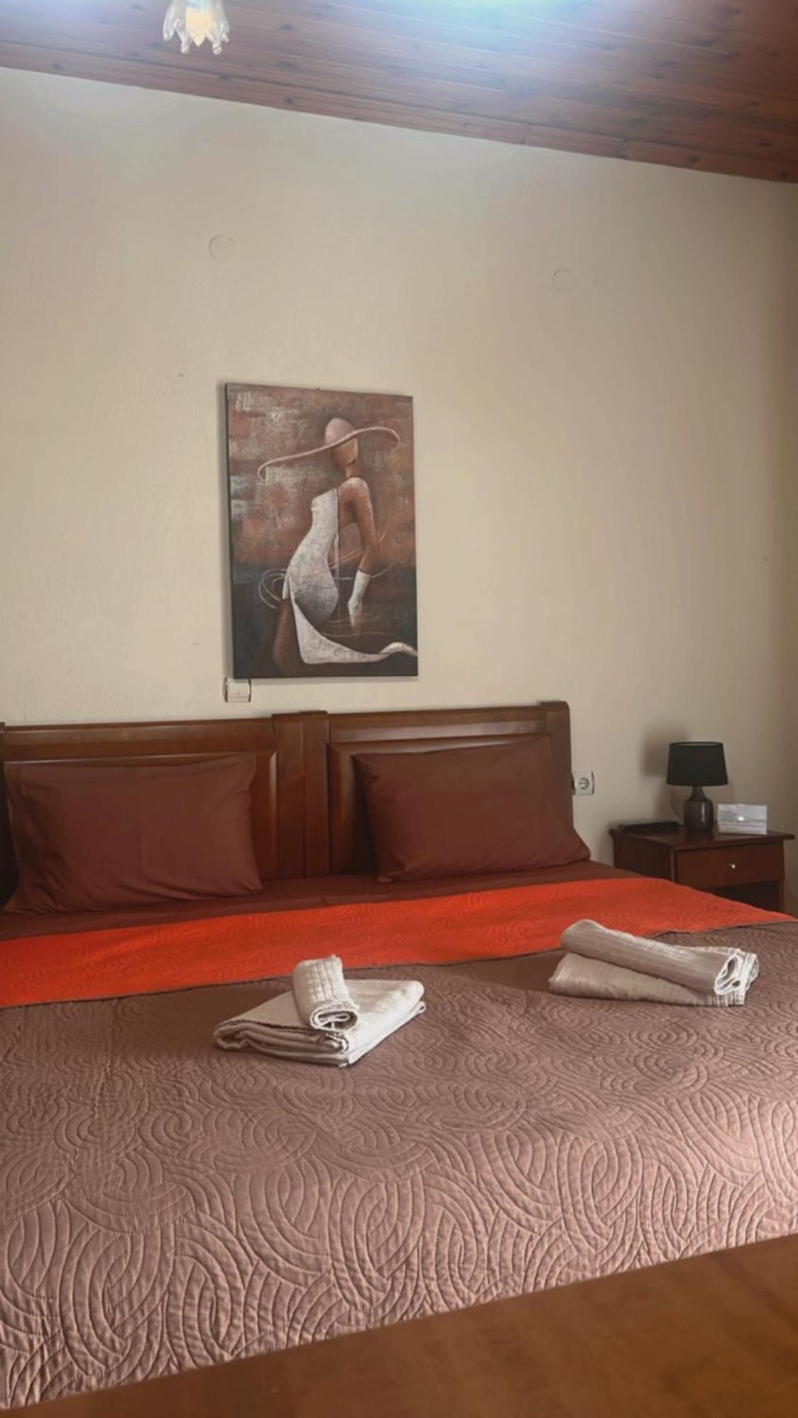 Guesthouse Adonis Като-Лутраки Экстерьер фото